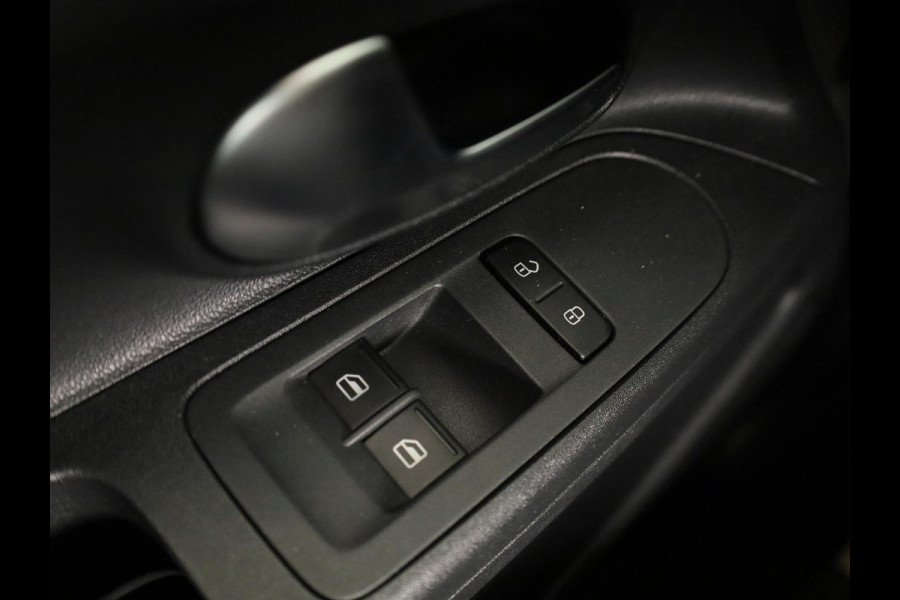 Volkswagen up! 1.0 65PK | Navigatie via app | Airco | DAB+ |