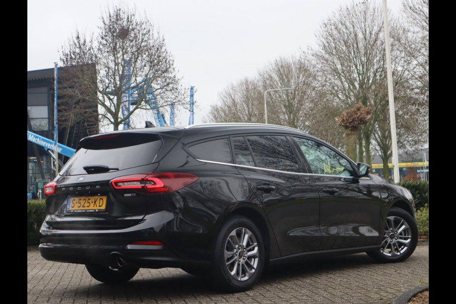 Ford FOCUS Wagon 1.0 EcoBoost Hybrid Titanium Style  Adaptive CC / Trekhaak Mild-hybride