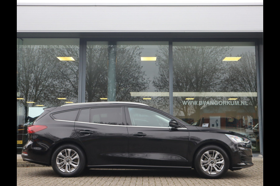 Ford FOCUS Wagon 1.0 EcoBoost Hybrid Titanium Style  Adaptive CC / Trekhaak Mild-hybride