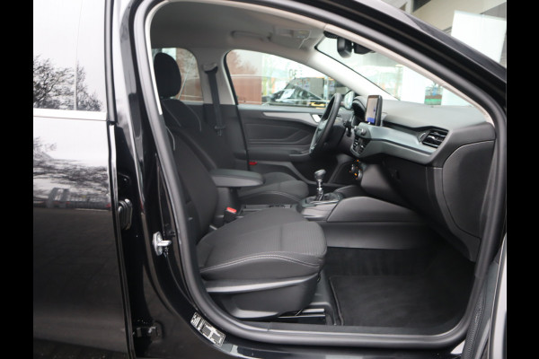 Ford FOCUS Wagon 1.0 EcoBoost Hybrid Titanium Style  Adaptive CC / Trekhaak Mild-hybride