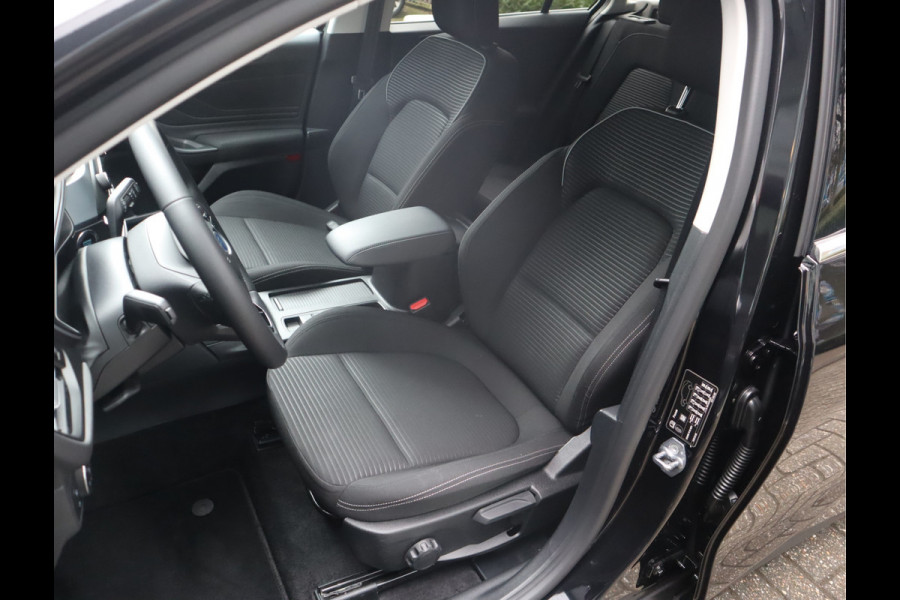 Ford FOCUS Wagon 1.0 EcoBoost Hybrid Titanium Style  Adaptive CC / Trekhaak Mild-hybride