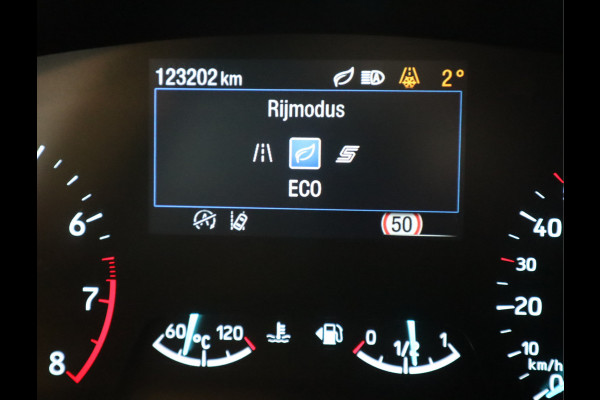 Ford FOCUS Wagon 1.0 EcoBoost Hybrid Titanium Style  Adaptive CC / Trekhaak Mild-hybride