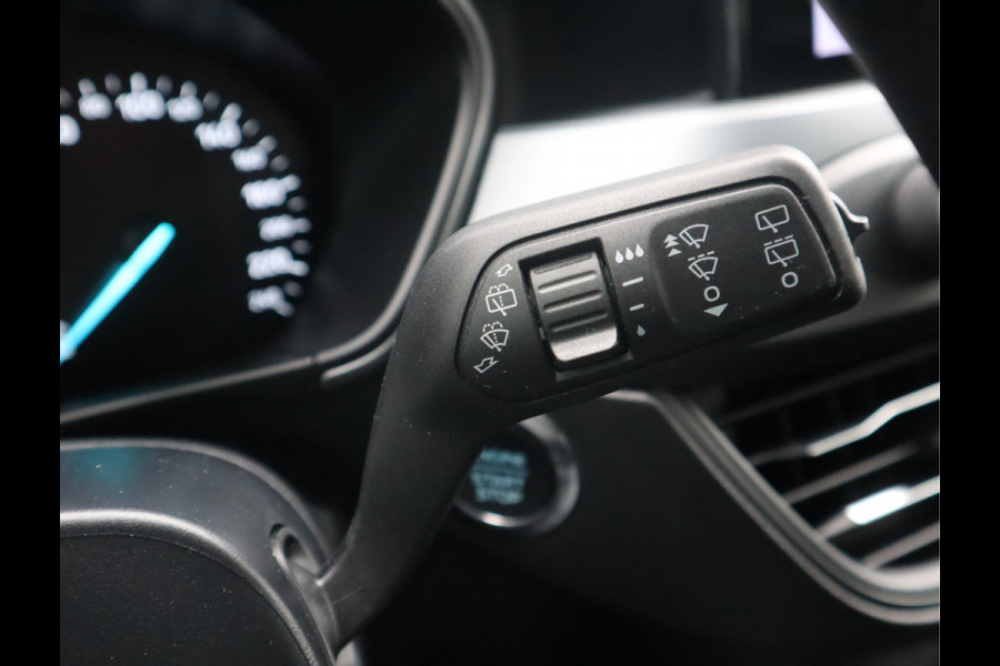 Ford FOCUS Wagon 1.0 EcoBoost Hybrid Titanium Style  Adaptive CC / Trekhaak Mild-hybride