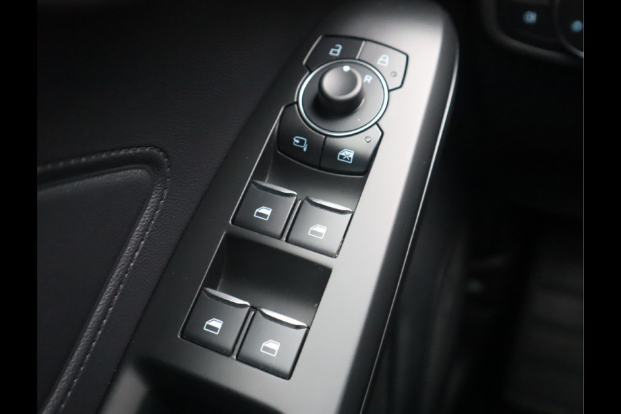 Ford FOCUS Wagon 1.0 EcoBoost Hybrid Titanium Style  Adaptive CC / Trekhaak Mild-hybride