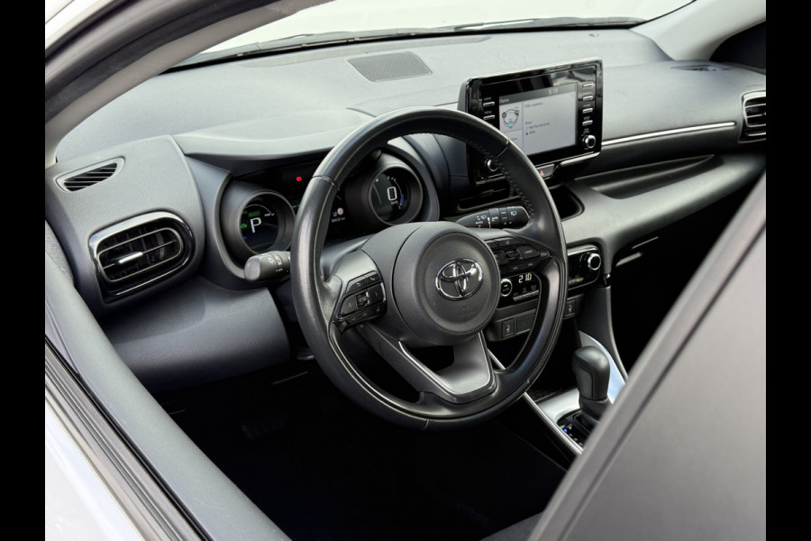 Toyota Yaris 1.5 Hybrid Team D | ACC | CarPlay | Camera | Keyless | LED