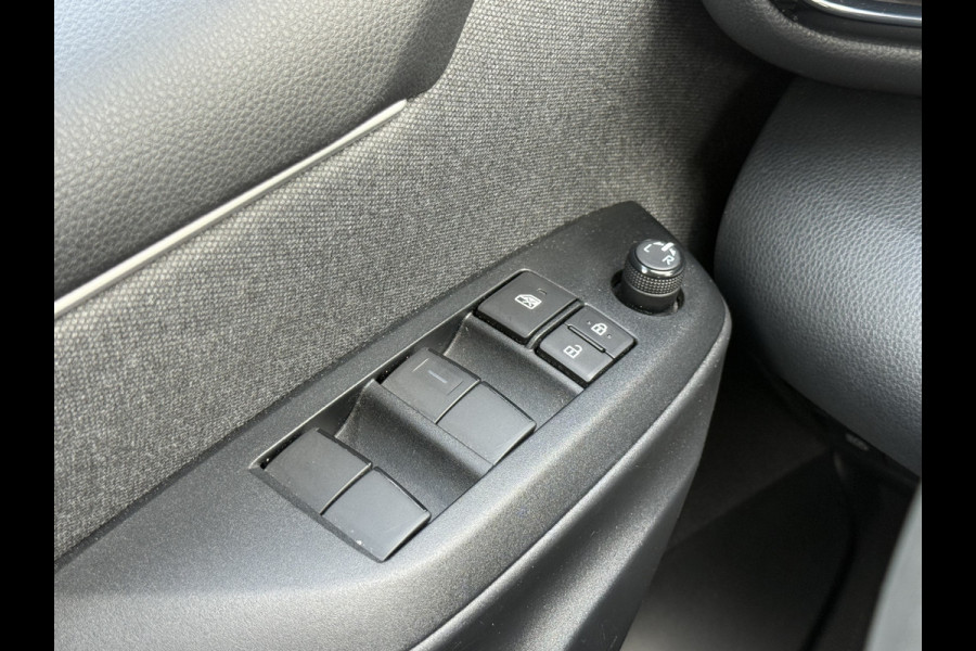 Toyota Yaris 1.5 Hybrid Team D | ACC | CarPlay | Camera | Keyless | LED