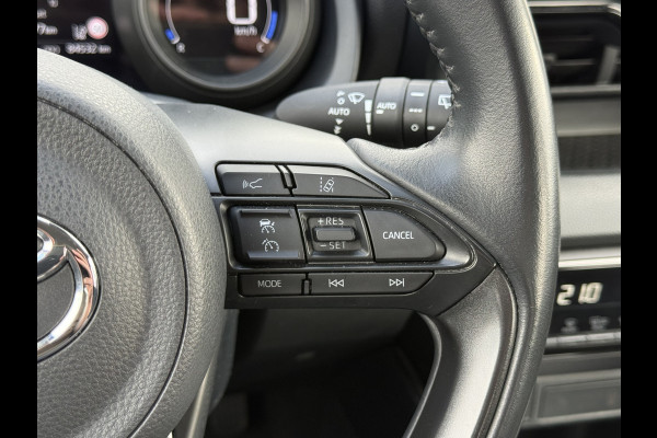 Toyota Yaris 1.5 Hybrid Team D | ACC | CarPlay | Camera | Keyless | LED