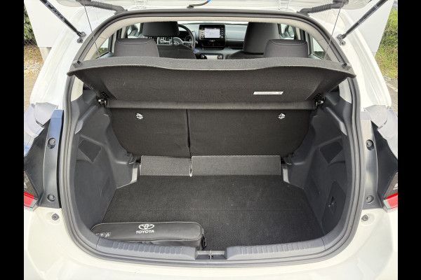 Toyota Yaris 1.5 Hybrid Team D | ACC | CarPlay | Camera | Keyless | LED