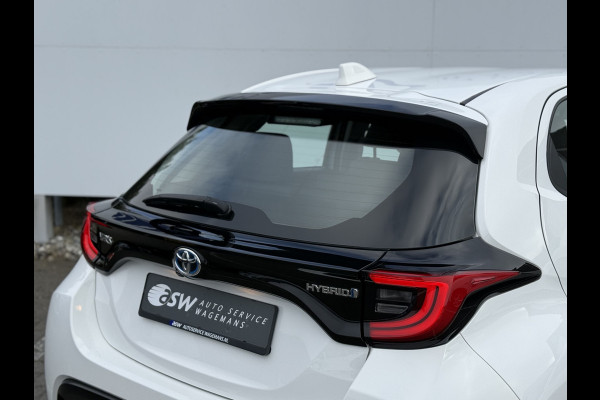 Toyota Yaris 1.5 Hybrid Team D | ACC | CarPlay | Camera | Keyless | LED