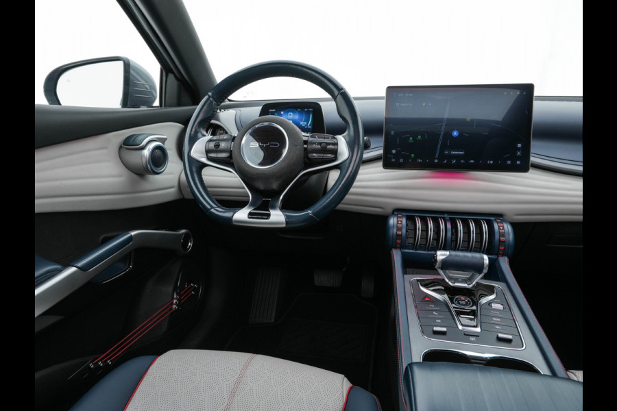 BYD ATTO 3 Comfort 60 kWh [ 3-Fase ] {SOH-92%} (INCL.BTW) *PANO | ADAPTIVE-CRUISE | LEATHER | FULL-LED | TOP-VIEW | BLIND-SPOT | HEATED-COMFORTSEATS | DIGI-COCKPIT | CARPLAY | DAB | NAVI-FULLMAP | ECC | PDC | 18''ALU*