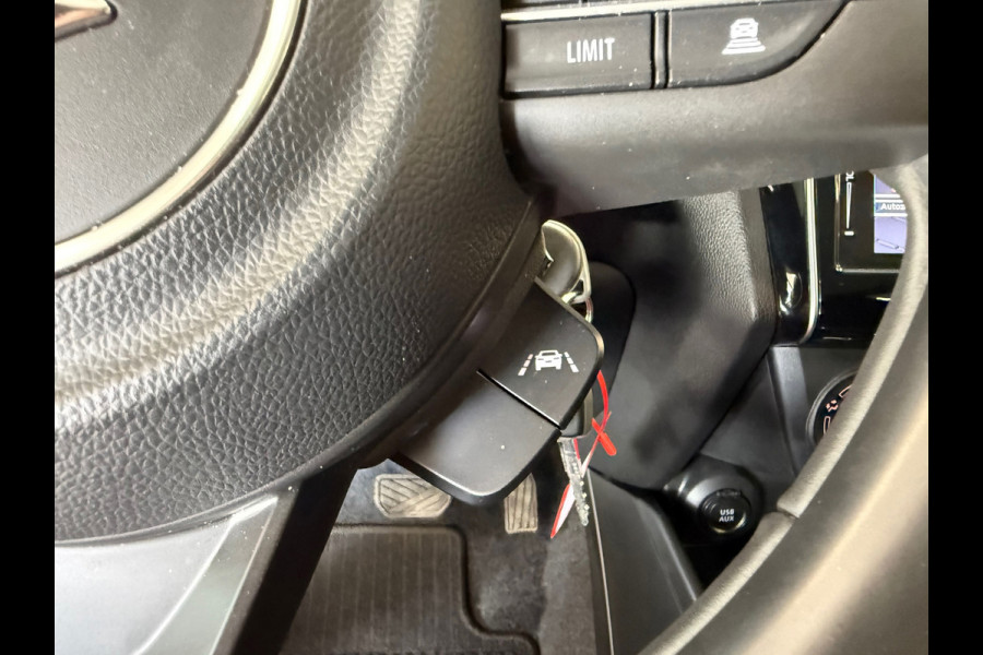 Suzuki Swift 1.2 Select Smart Hybrid AUTOMAAT NAVI LED CLIMATE CRUISE CONTROL CAMERA PDC V+A