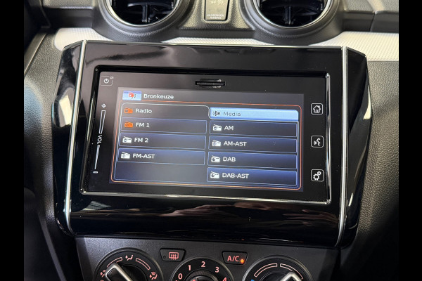 Suzuki Swift 1.2 Select Smart Hybrid AUTOMAAT NAVI LED CLIMATE CRUISE CONTROL CAMERA PDC V+A