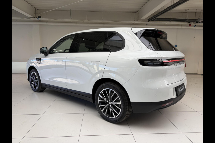 Leapmotor B10 Design ProMax 67.1 kWh 430KM WLTP | Panorama | Navigatie | Elektrische achterklep | Elektrisch bedienbare stoelen | Stoelverwarming | Stoelventilatie