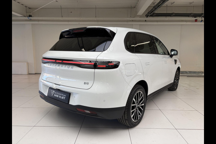 Leapmotor B10 Design ProMax 67.1 kWh 430KM WLTP | Panorama | Navigatie | Elektrische achterklep | Elektrisch bedienbare stoelen | Stoelverwarming | Stoelventilatie