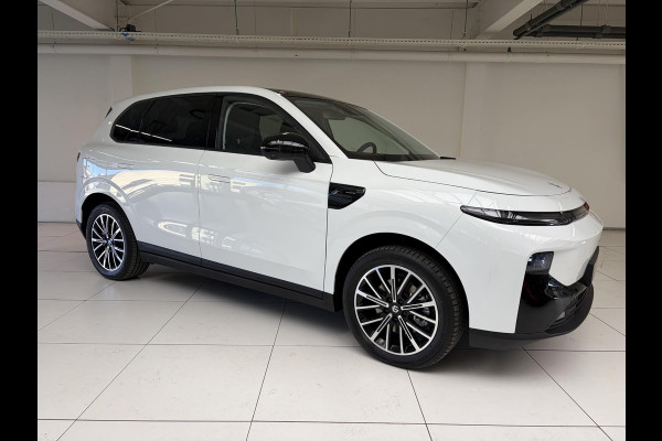 Leapmotor B10 Design ProMax 67.1 kWh 430KM WLTP | Panorama | Navigatie | Elektrische achterklep | Elektrisch bedienbare stoelen | Stoelverwarming | Stoelventilatie