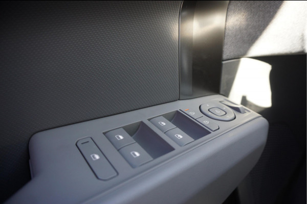 Kia EV3 Plus 81.4 kWh | Adaptieve cruise + Lane dep | 605km WLTP | Apple Carplay | Verwarde stoelen + stuurwiel | Keyless |