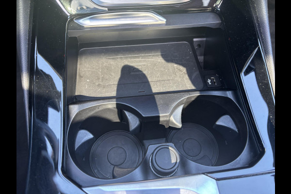 BMW X3 xDrive30e M Sport Plug-in Hybrid 292pk | VOL! | Panormamadak | Adaptive cruise | Trekhaak | M-pakket | Sportstoelen | 21 inch | Head-up Display | Memory seats | Harman Kardon | 360 graden camera | Keyless | Stoelverwarming | Adaptief deming systeem | Draadloos opladen
