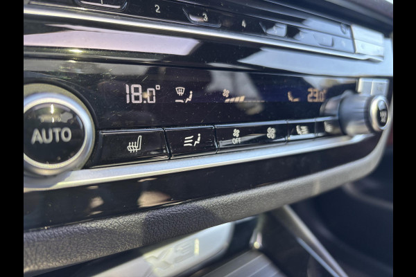 BMW X3 xDrive30e M Sport Plug-in Hybrid 292pk | VOL! | Panormamadak | Adaptive cruise | Trekhaak | M-pakket | Sportstoelen | 21 inch | Head-up Display | Memory seats | Harman Kardon | 360 graden camera | Keyless | Stoelverwarming | Adaptief deming systeem | Draadloos opladen