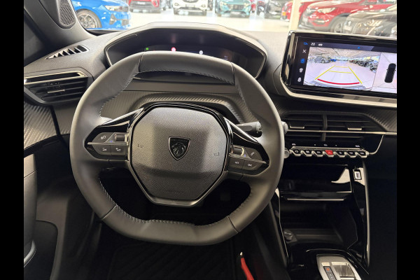 Peugeot 2008 1.2 Hybrid 145 GT | Navigatie | Parkeer Camera | Tot 8 jaar garantie