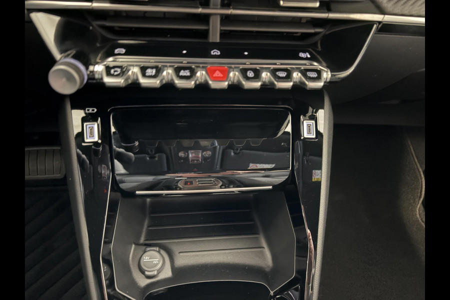 Peugeot 2008 1.2 Hybrid 145 GT | Navigatie | Parkeer Camera | Tot 8 jaar garantie