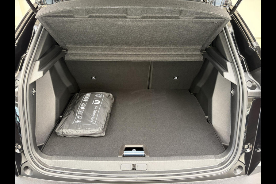 Peugeot 2008 1.2 Hybrid 145 GT | Navigatie | Parkeer Camera | Tot 8 jaar garantie