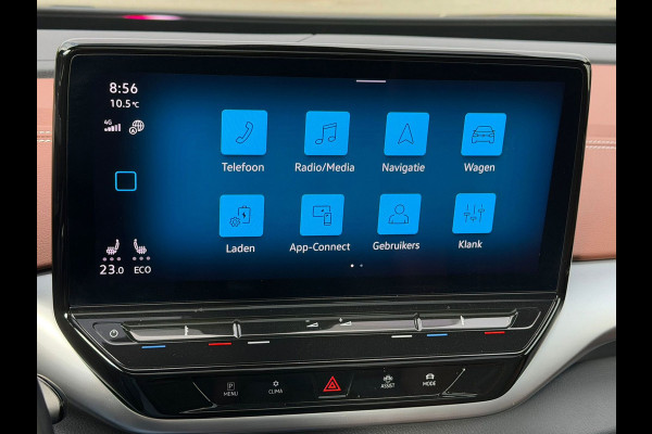 Volkswagen ID.4 Tech Max 77 kWh, VOL OPTIES, panoramadak, electr trekhaak, headup display, matrix led, NL auto met nap