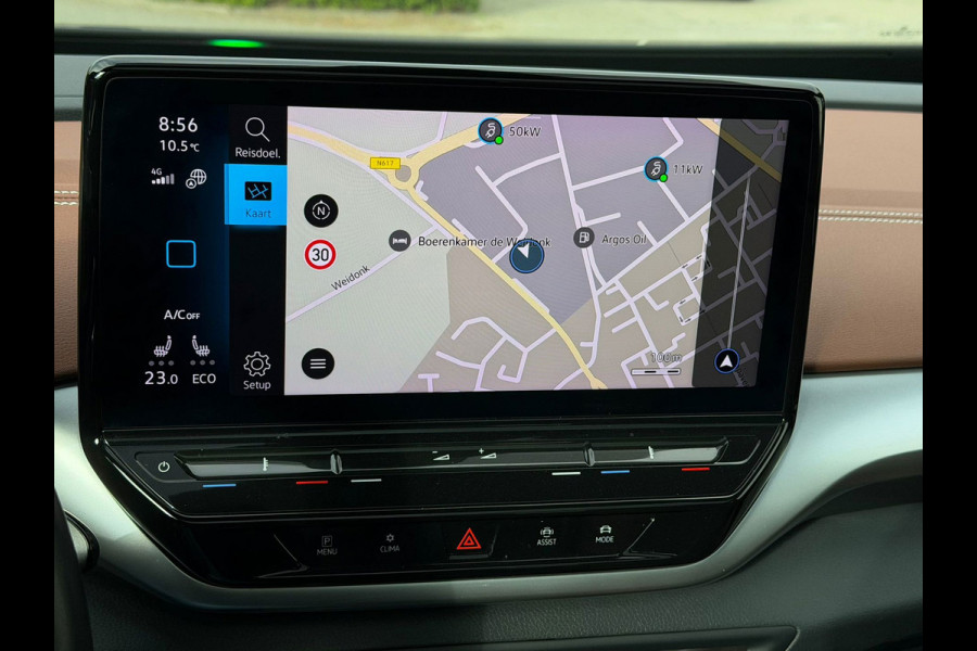 Volkswagen ID.4 Tech Max 77 kWh, VOL OPTIES, panoramadak, electr trekhaak, headup display, matrix led, NL auto met nap