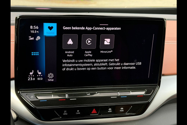 Volkswagen ID.4 Tech Max 77 kWh, VOL OPTIES, panoramadak, electr trekhaak, headup display, matrix led, NL auto met nap