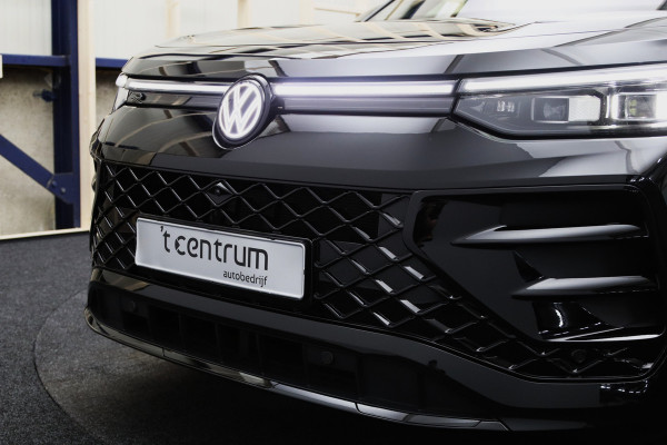 Volkswagen Tayron 1.5 eHybrid 272 PK R-Line Edition PHEV, Trekhaak, Panoramadak, Leder, Harman/Kardon