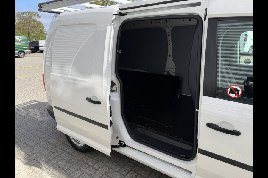 Volkswagen Caddy 2.0 TDI 102pk L2H1 BMT Maxi Comfortline / vaste prijs rijklaar € 10.950 ex btw / lease vanaf € 185 / euro 6 / bpm vrij / imperial / airco / cruise / trekhaak / pdc achter !