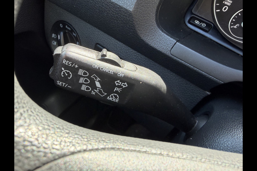 Volkswagen Caddy 2.0 TDI 102pk L2H1 BMT Maxi Comfortline / vaste prijs rijklaar € 10.950 ex btw / lease vanaf € 185 / euro 6 / bpm vrij / imperial / airco / cruise / trekhaak / pdc achter !