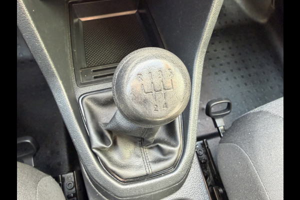 Volkswagen Caddy 2.0 TDI 102pk L2H1 BMT Maxi Comfortline / vaste prijs rijklaar € 10.950 ex btw / lease vanaf € 185 / euro 6 / bpm vrij / imperial / airco / cruise / trekhaak / pdc achter !