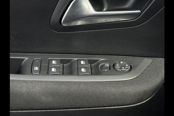 Peugeot e-208 EV Active Pack 50 kWh NL-AUTO | NAVI | ECC