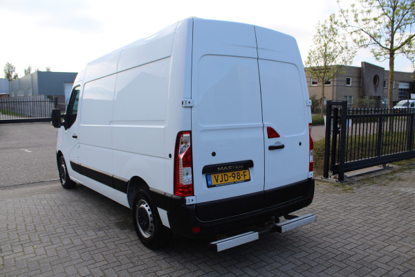 Renault Master T35 2.3 dCi 135PK Euro6 L2H2 ✓ 3-zits ✓ stroomomvormer ✓ trekhaak