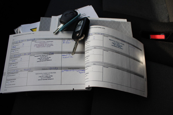 Renault Master T35 2.3 dCi 135PK Euro6 L2H2 ✓ 3-zits ✓ stroomomvormer ✓ trekhaak