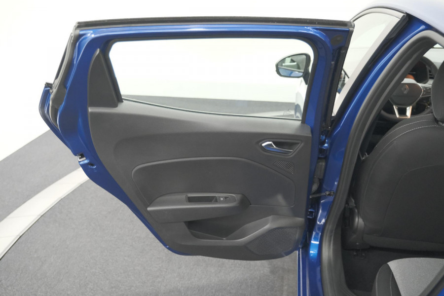 Renault Clio 1.6 E-Tech Full Hybrid 145 Evolution | Apple Carplay | Parkeersensoren | LED | Cruise Control