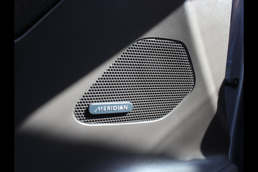 Jaguar F-Pace 2.0 Portfolio AWD 25t | PANORAMADAK | LEDEREN BEKLEDING |