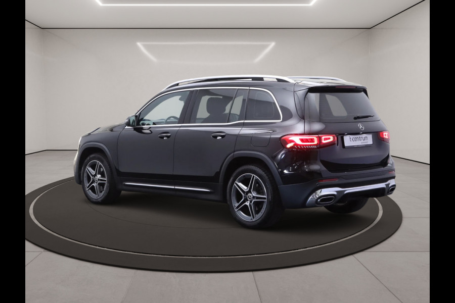 Mercedes-Benz Glb 200 Automaat AMG Line, Panoramadak, Trekhaak, Stoelverwarming