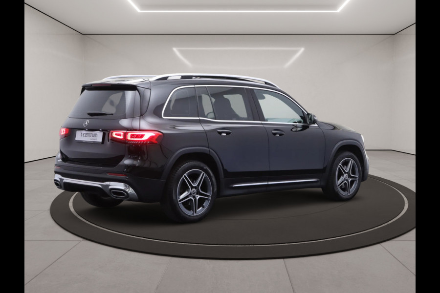 Mercedes-Benz Glb 200 Automaat AMG Line, Panoramadak, Trekhaak, Stoelverwarming