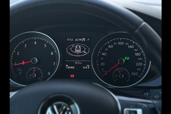 Volkswagen Golf 1.5 TSI AUTOMAAT Comfortline Business, achteruitrijcamera, climaat controle,navigatie, cruise controle