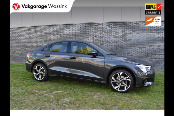 Audi A3 Limousine 30 TFSI edition one Apple Carplay Automaat