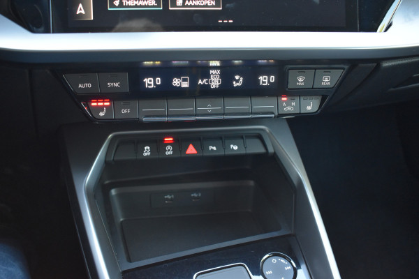 Audi A3 Limousine 30 TFSI edition one Apple Carplay Automaat