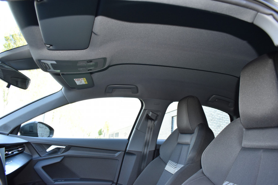 Audi A3 Limousine 30 TFSI edition one Apple Carplay Automaat