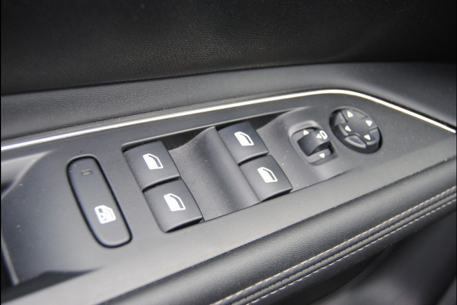 Peugeot 5008 1.2 PT BL. Premium | 7-Pers | Camera| Trekhaak |