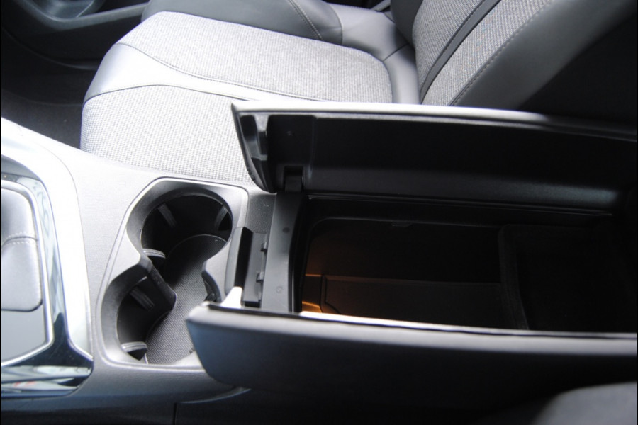 Peugeot 5008 1.2 PT BL. Premium | 7-Pers | Camera| Trekhaak |