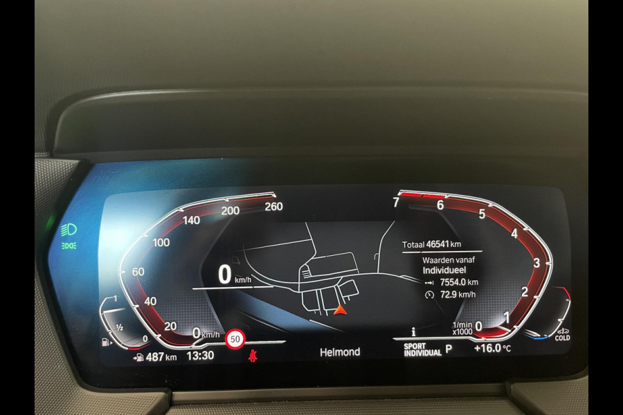 BMW 1-serie 118i Sportline Business Edition Automaat Navigatie Apple Carplay/Android Auto Camera Parkeersensoren Cruise Control Virtual Cockpit Sfeerverlichting Ledverlichting Climate Control Lichtmetalen velgen