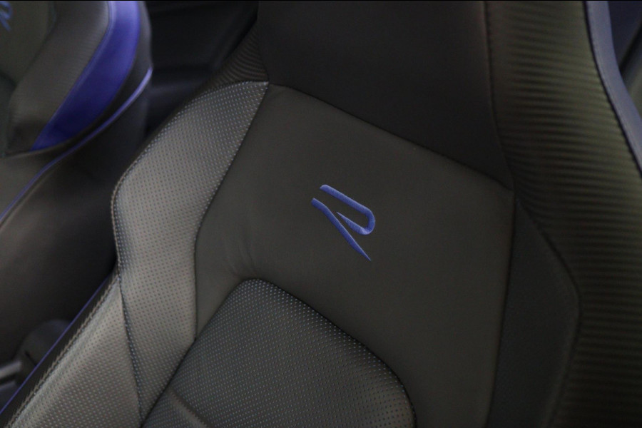 Volkswagen Golf 2.0 TSI R 4Motion PERFORMANCE /AKRA/PANO/HUD/IQ-LIGHT/H-K/BOMVOL