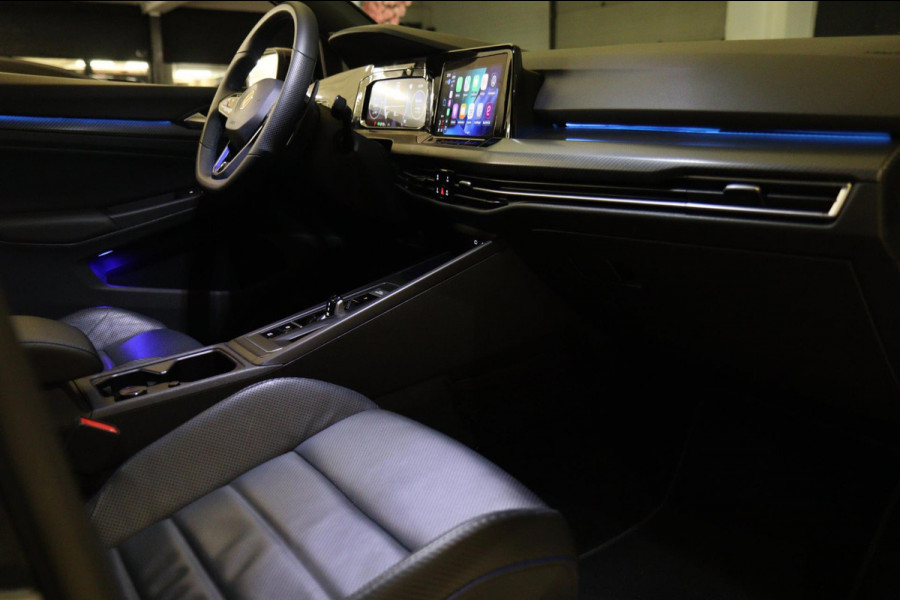 Volkswagen Golf 2.0 TSI R 4Motion PERFORMANCE /AKRA/PANO/HUD/IQ-LIGHT/H-K/BOMVOL