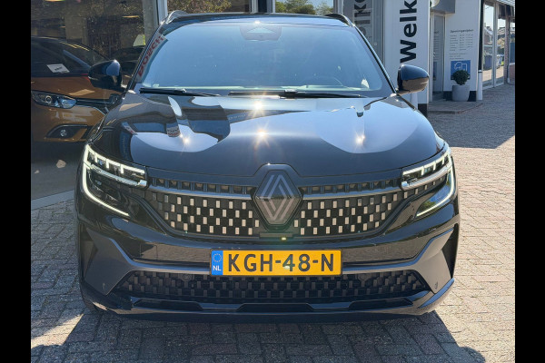 Renault Austral 1.2 E-Tech full hybrid 200 iconic esprit Alpine Harman Kardon Sound / Afn. trekhaak / Head up / Winter pack