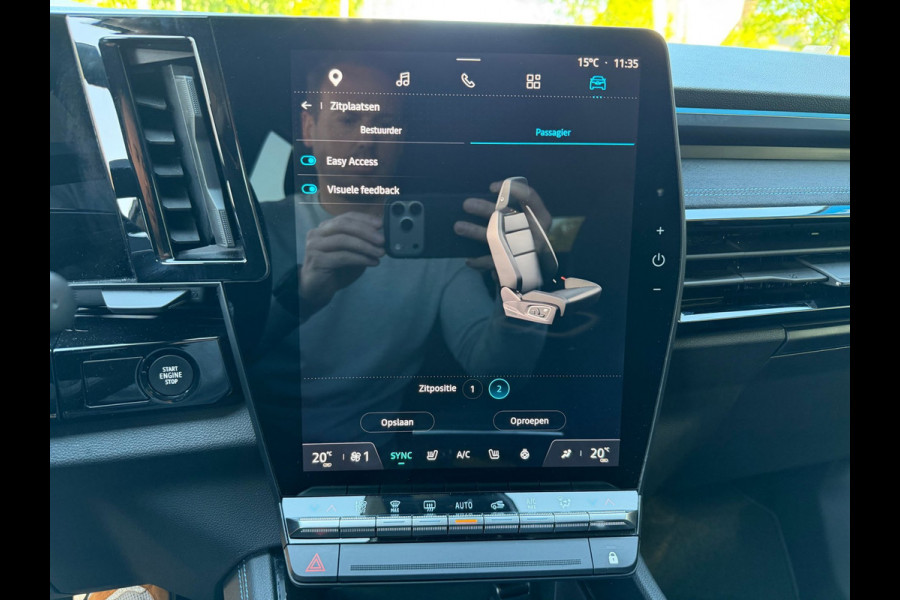 Renault Austral 1.2 E-Tech full hybrid 200 iconic esprit Alpine Harman Kardon Sound / Afn. trekhaak / Head up / Winter pack